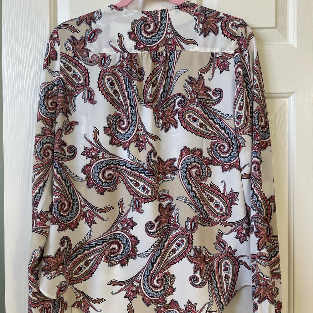 WHBM - Ruffle Front Blouse - 8 - Picture 6 of 8